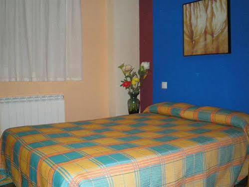 Apartamentos Augusta Centro Zaragoza Kültér fotó